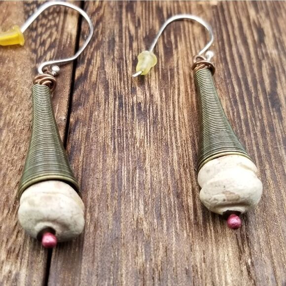 Threaded spool tribal earrings E0330